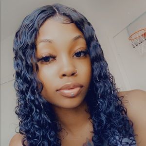 Meet your Posher, June